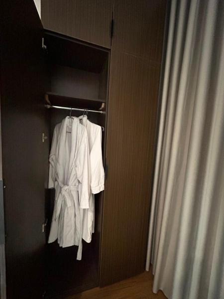 Apartment with a quiet lobby and self check-in - imagen 3