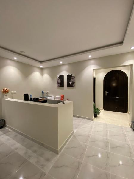 Room and Lounge with Self Entry - imej 6