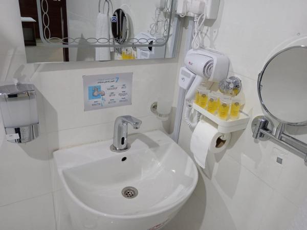Manazel Qurban Hotel - image 3