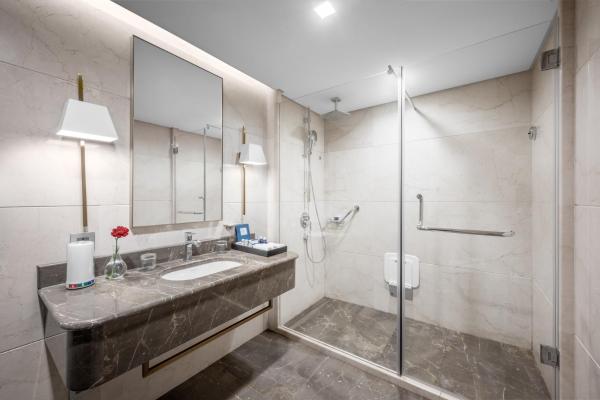 The Biltmore Al Madinah Hotel - imej 41