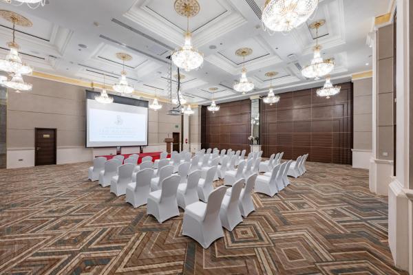 The Biltmore Al Madinah Hotel - imej 20