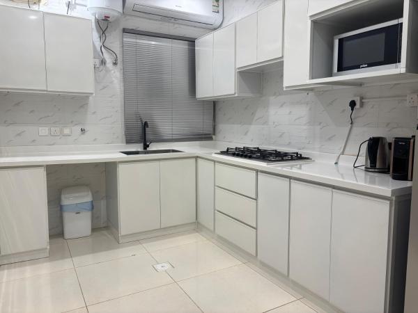 Luxurious Family Apartments 10Mins Drive to Al-Masjid Nabawi - gambar 13