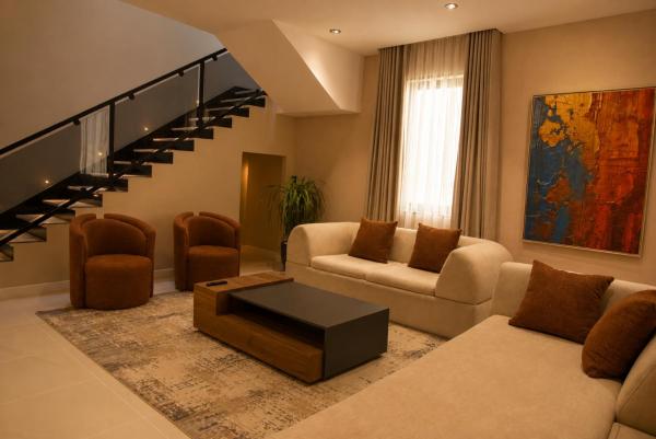 Rouans - image 34