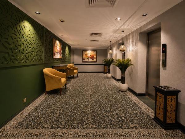 One Inn Hotel Fully Renovated - gambar 46