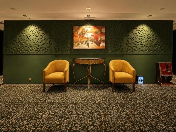 One Inn Hotel Fully Renovated - gambar 22