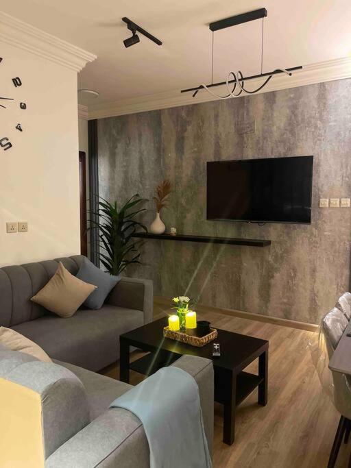 Two-Bedroom Apartment image 6