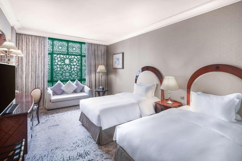 Habitación twin deluxe con vistas parciales al Haram imagen 5