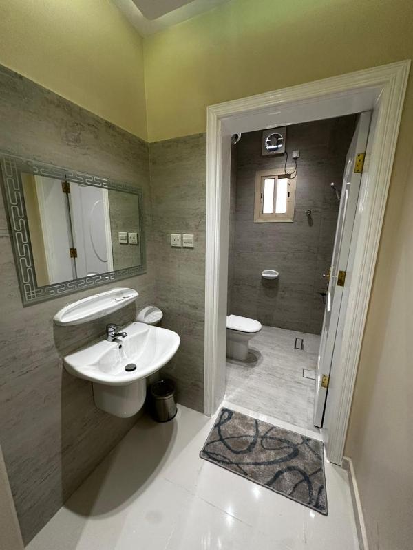 Superior Apartment image 6