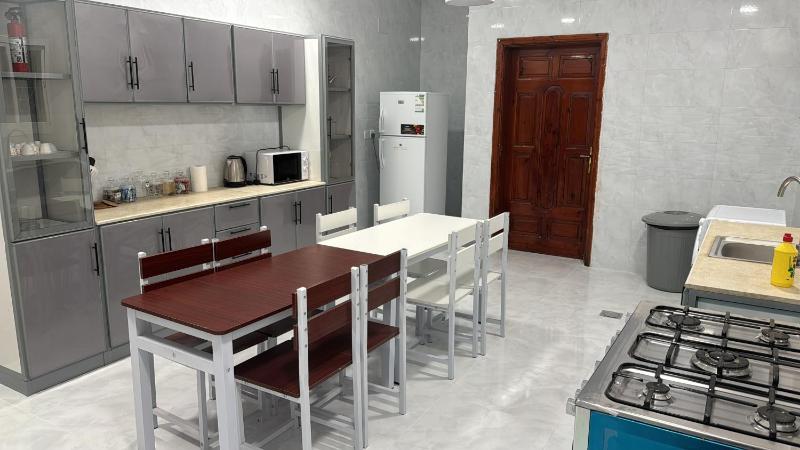 پانچ بیڈروم والا مکان تصویر 5