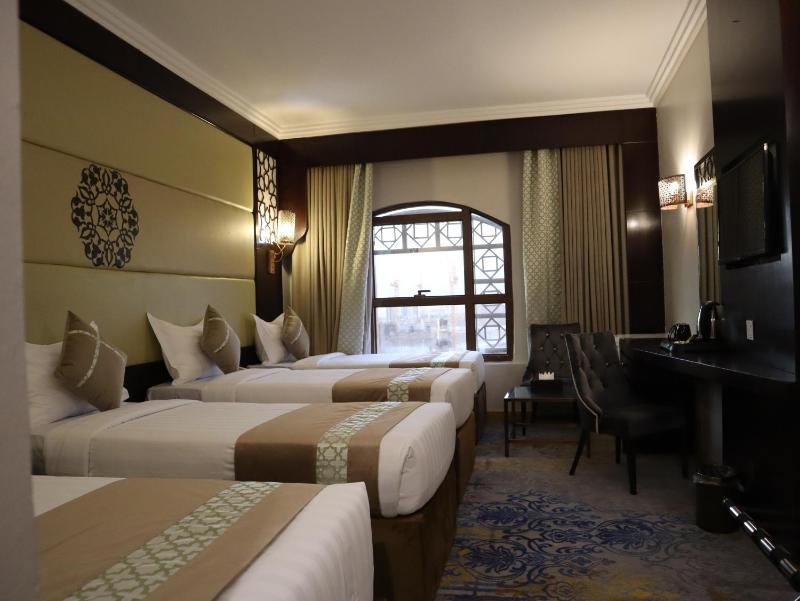 Standard Quadruple Room