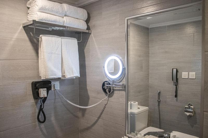 Kamar Double dengan Kamar Mandi Pribadi gambar 7