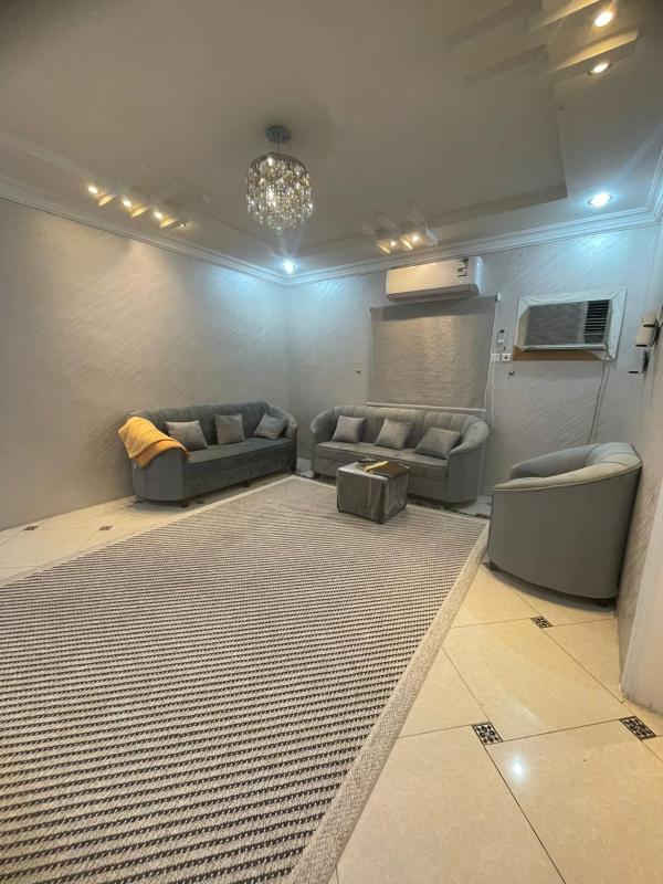 Three-Bedroom Apartment Suite image 5
