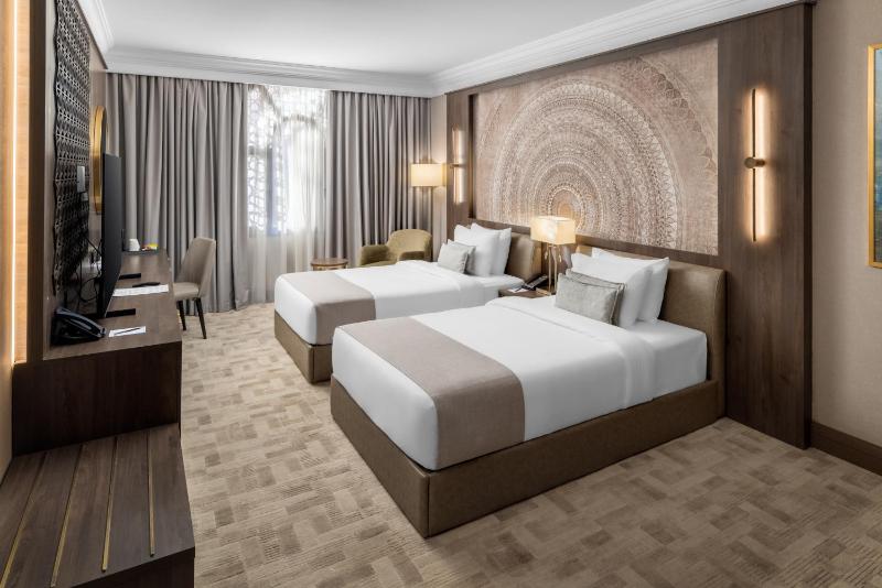 Standard Twin Room image 2