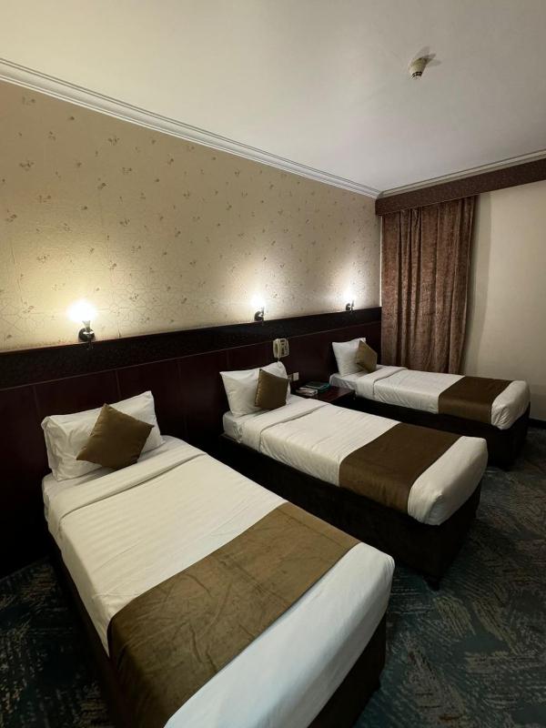 Triple Room with Private Bathroom