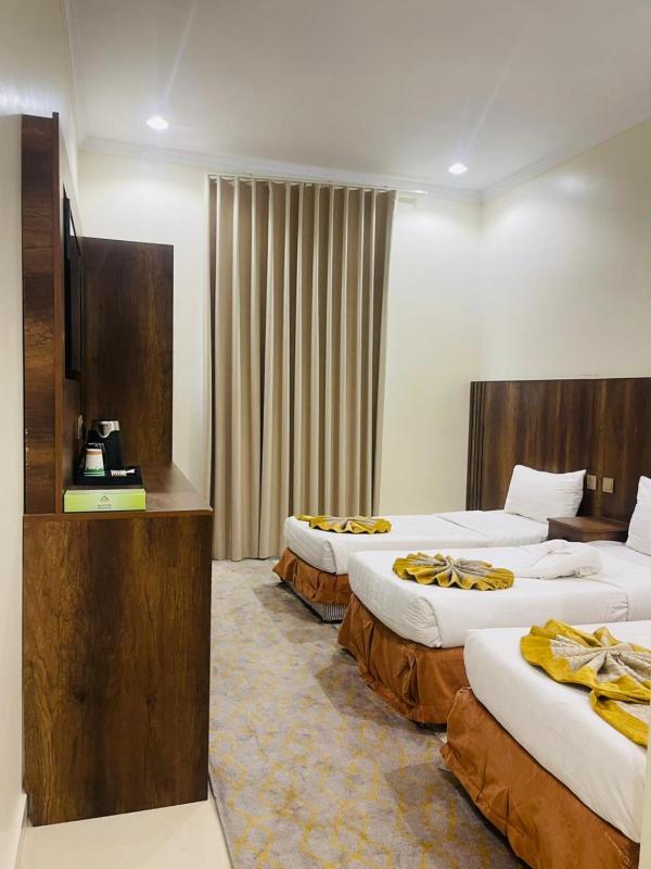 Triple Room image 4