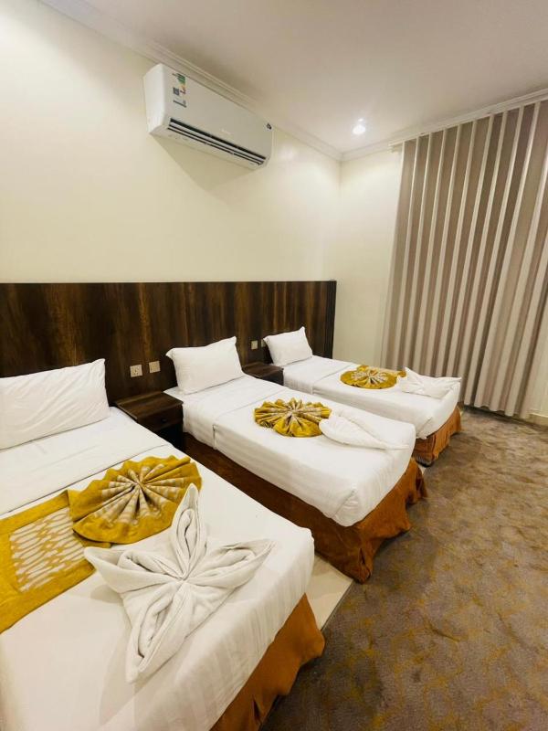 Triple Room image 5
