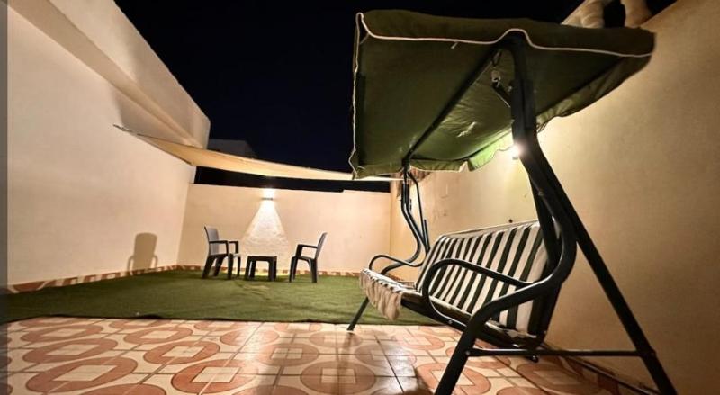 Apartamento de tres dormitorios con balcón imagen 2