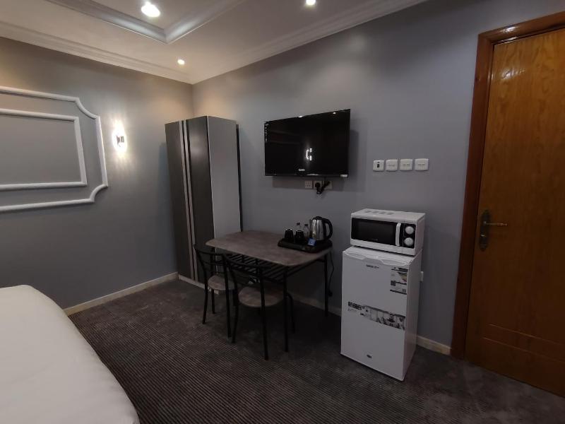 Studio Deluxe gambar 2