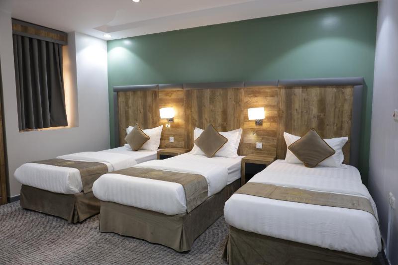 Driepersoonskamer met badkamer