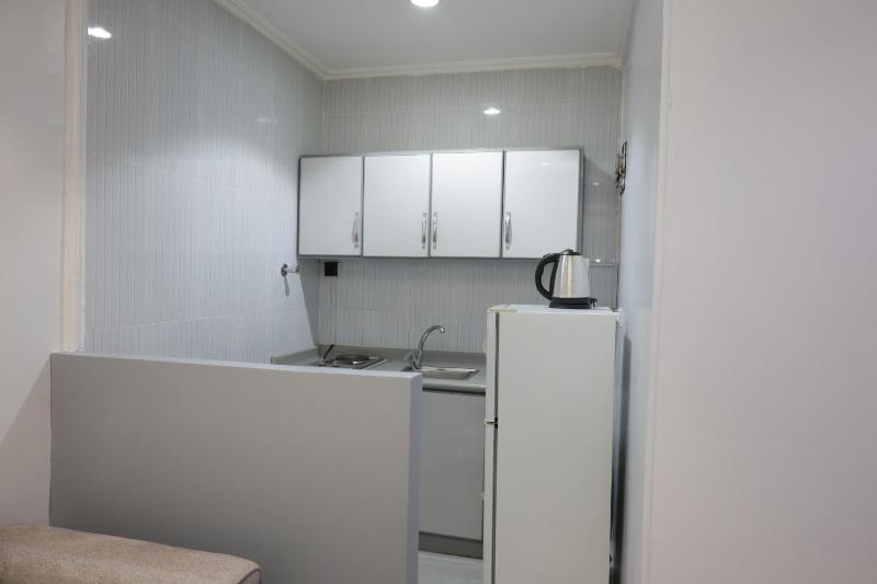 Driepersoonskamer met badkamer afbeelding 4