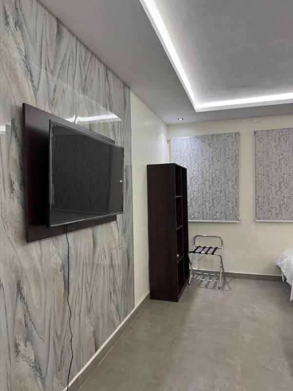 Double Room image 3