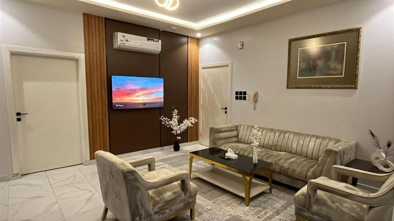 दो-बेडरूम वाला सुपीरियर अपार्टमेंट छवि 5