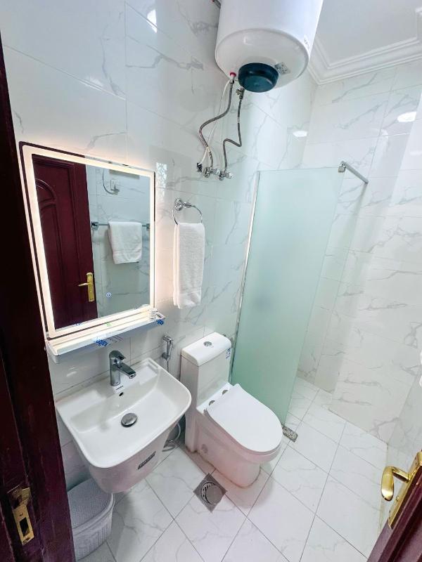 Double Room with Private Bathroom image 3