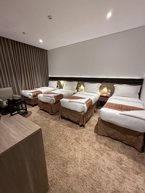 Kamar Quadruple gambar 2