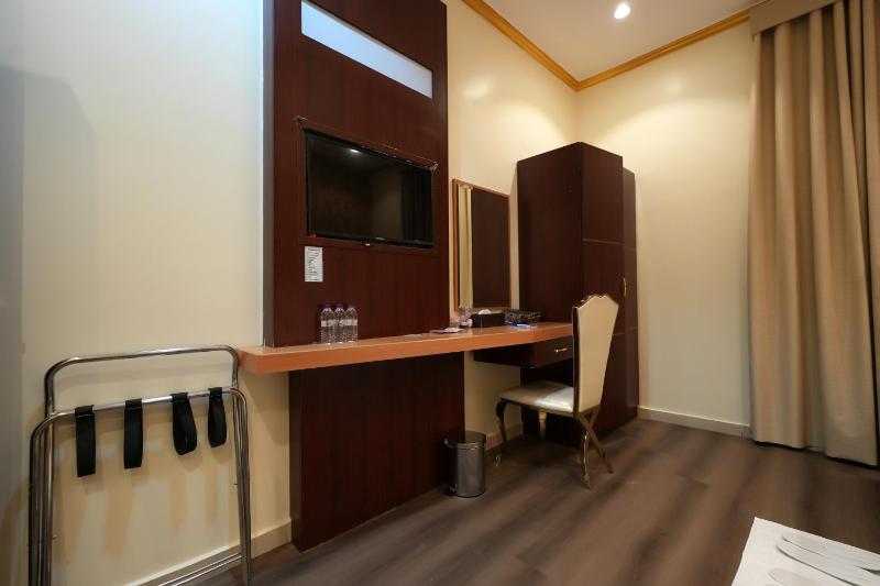 King Room image 3