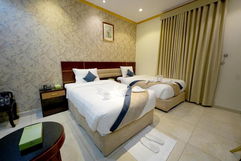 King Room image 2