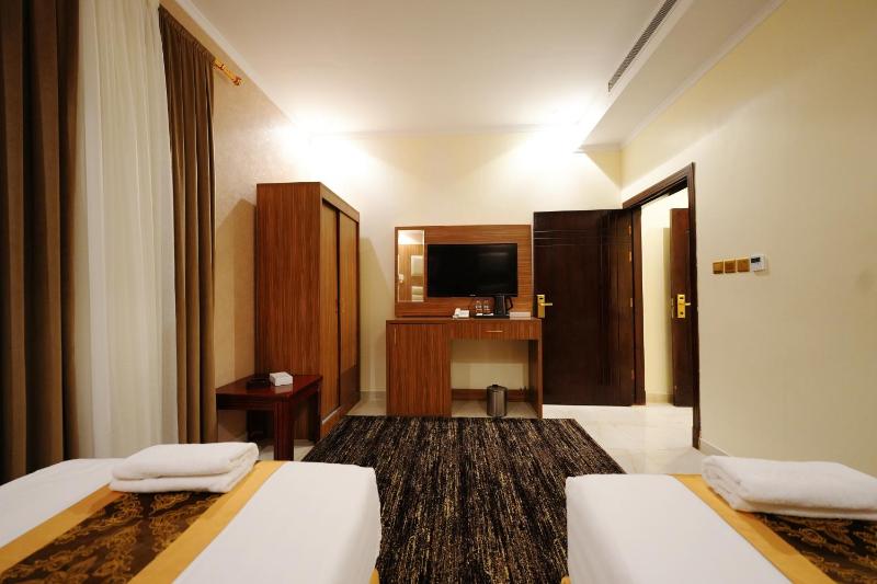 Suite Dua Bilik Tidur imej 2