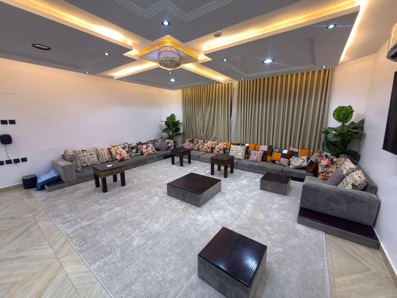 Deluxe Villa image 4