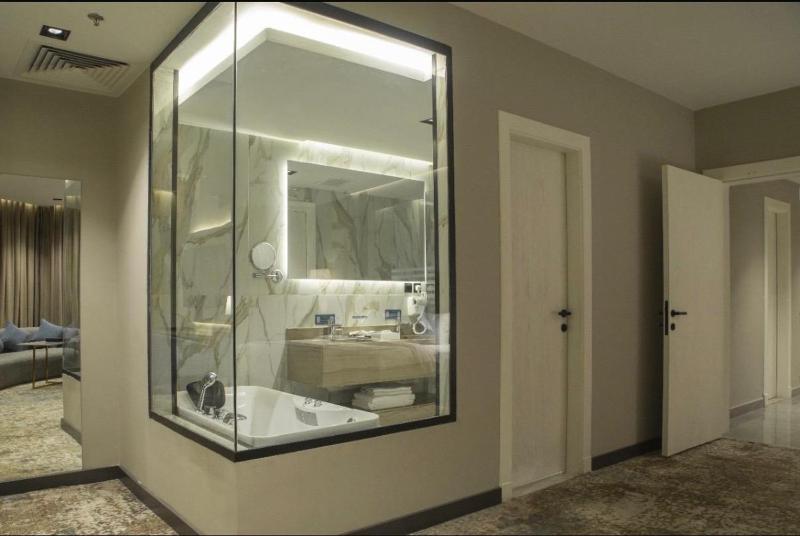 Suite met 2 slaapkamers afbeelding 4
