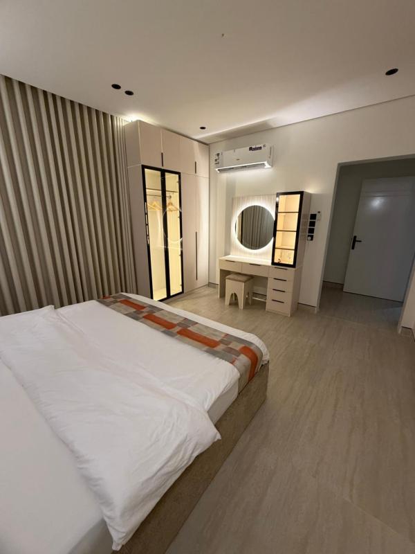 Two-Bedroom Apartment image 4