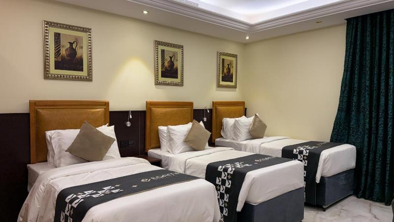 Deluxe Üç Kişilik Oda görsel 4