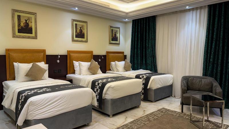 Deluxe Üç Kişilik Oda görsel 5