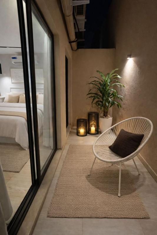 One-Bedroom Apartment image 3