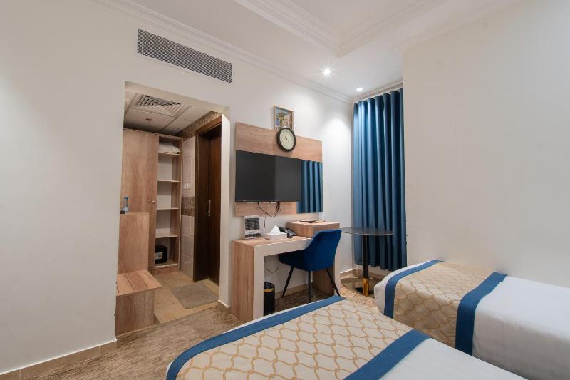 Kamar Triple