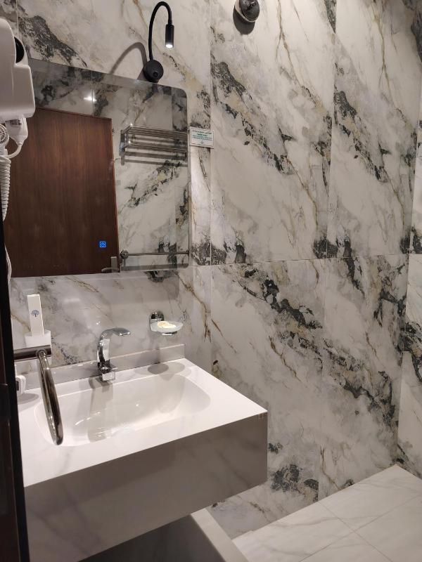 Deluxe Üç Kişilik Oda görsel 5
