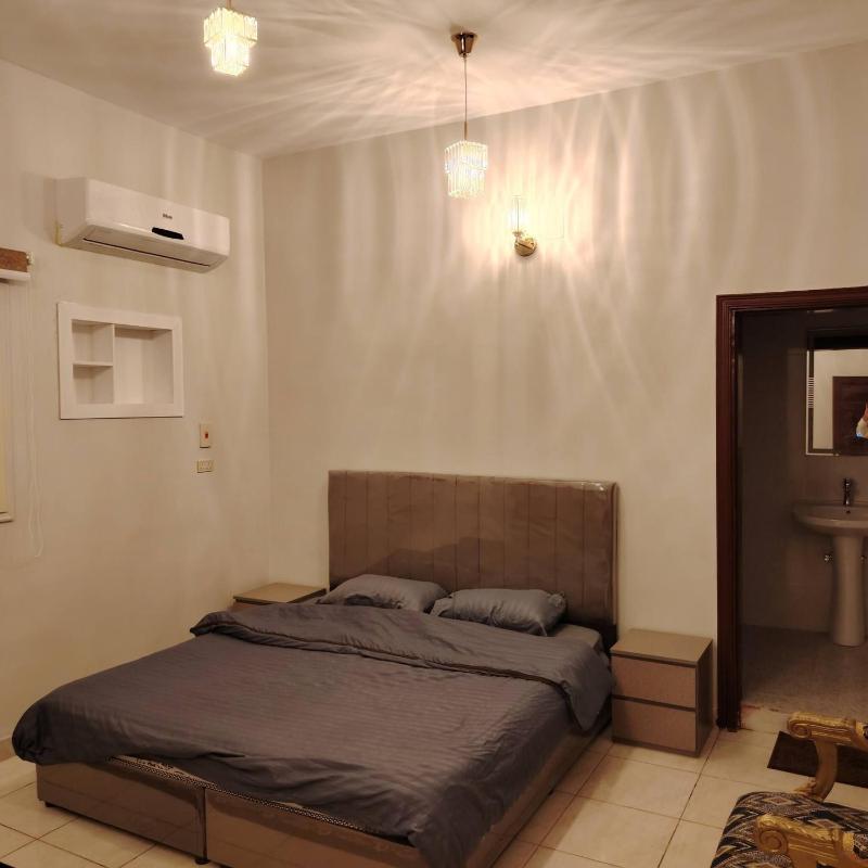 4 Bedroom Apartment