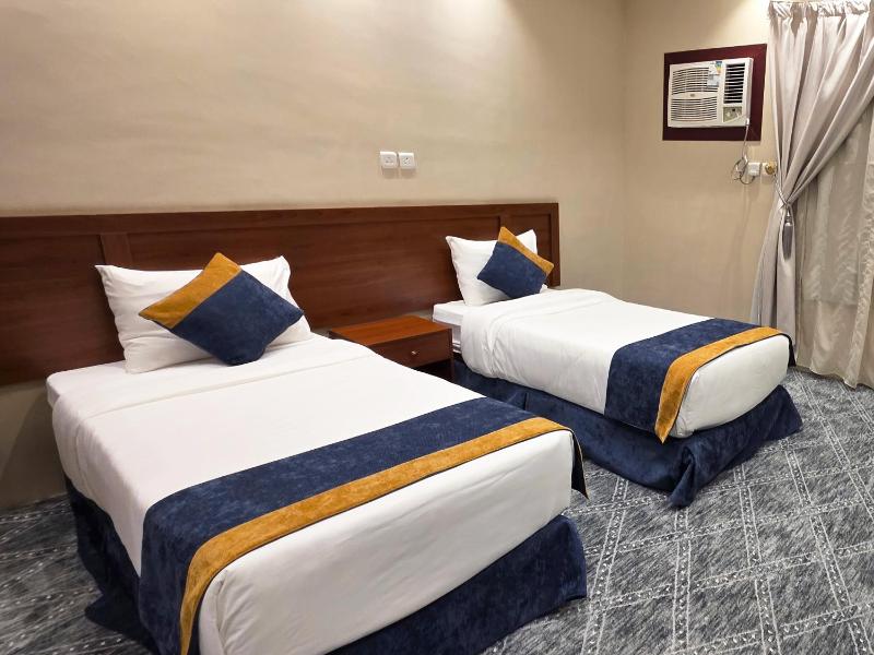 Budget Twin Room image 2