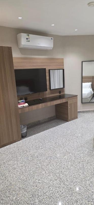 Three-Bedroom Apartment image 5