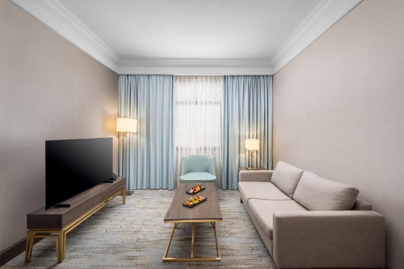 Junior Suite image 4
