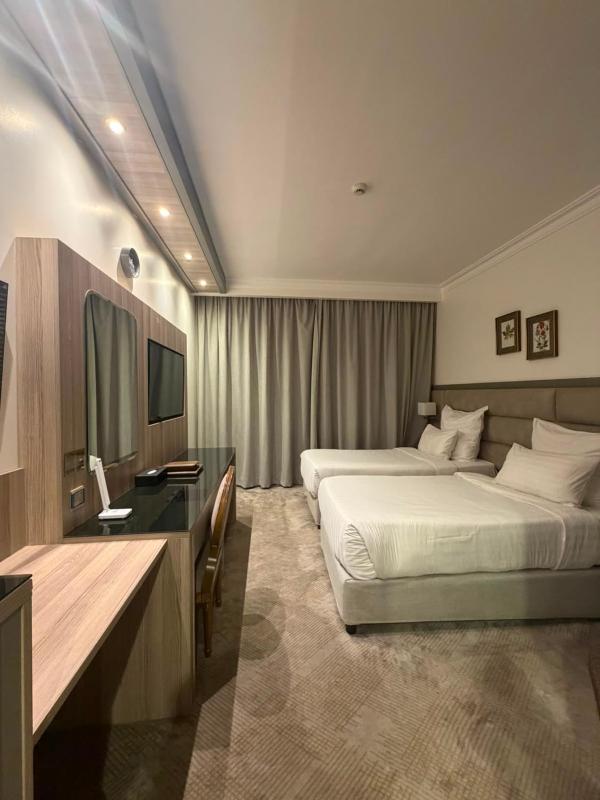 Suite Dua Bilik Tidur imej 2