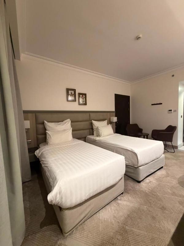 Suite Dua Bilik Tidur imej 4