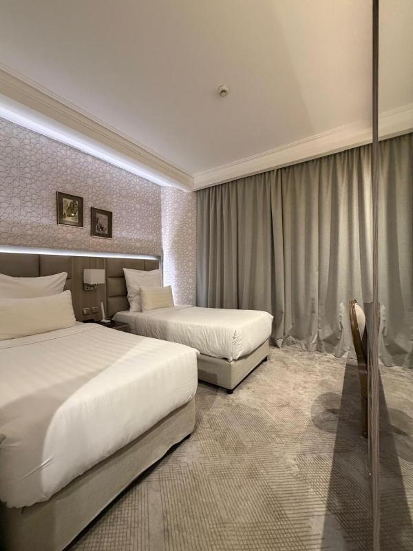 Suite Dua Bilik Tidur imej 5