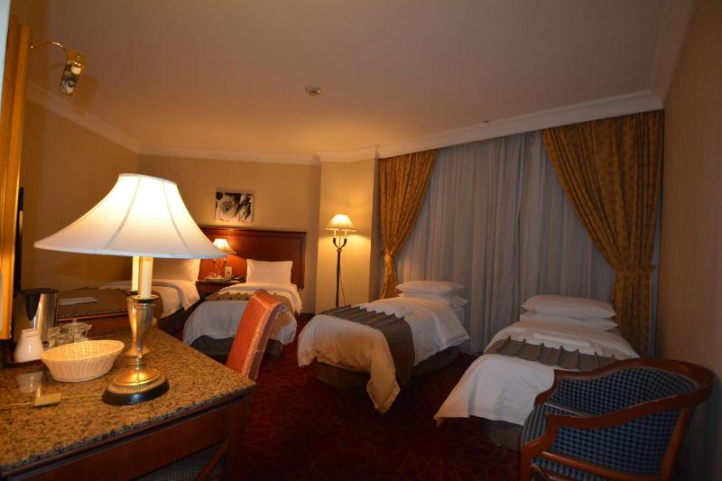 Classic Quadruple Room